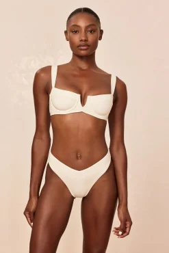 Clovelly Top - Ivory