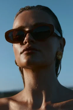 Es Vedrá Sunglasses - Brown