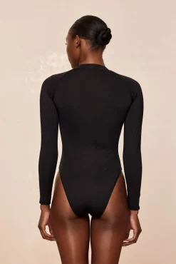 Hilo One Piece - Black