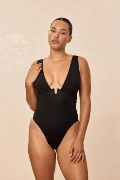 Milos One Piece - Black