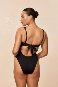 Milos One Piece - Black