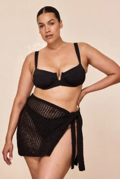 Santa Marta Sarong - Black Petit Crochet