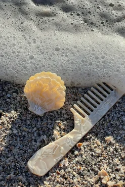 Staniel Cay Comb - Ivory